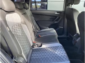 Volkswagen Tiguan Allspace 2.0 TSI DSG 4Motion R-Line ACC AHK NAVI MATRIX