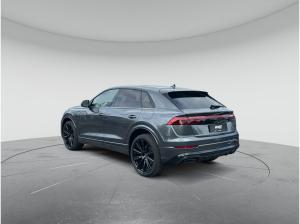 Audi Q8 SUV TFSI e qu. tiptr. S line business AHK HUD MATRIX