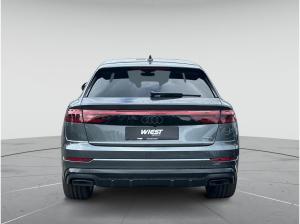 Audi Q8 SUV TFSI e qu. tiptr. S line business AHK HUD MATRIX