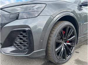 Audi Q8 SUV TFSI e qu. tiptr. S line business AHK HUD MATRIX