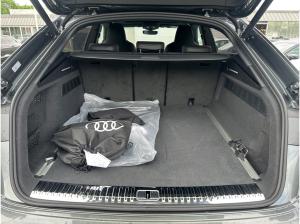 Audi Q8 SUV TFSI e qu. tiptr. S line business AHK HUD MATRIX