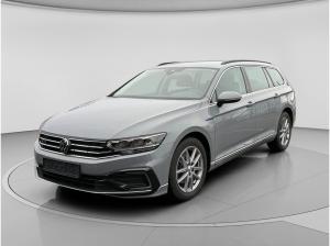 Volkswagen Passat Variant *MASSAGESITZ*NAVI*KLIMA*HAUSTÜRLIEFERUNG*SOFORT VERFÜGBAR