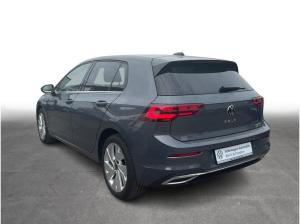 Volkswagen Golf VIII 1.5 eTSI DSG Style Pano Navi LED SHZ