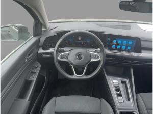 Volkswagen Golf VIII 1.5 eTSI DSG Style Pano Navi LED SHZ