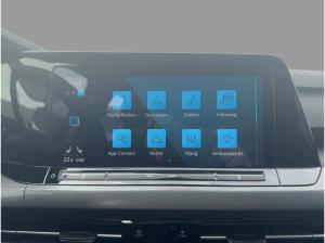 Volkswagen Golf VIII 1.5 eTSI DSG Style Pano Navi LED SHZ
