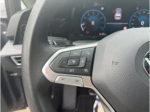 Volkswagen Golf VIII 1.5 eTSI DSG Style Pano Navi LED SHZ