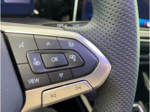 Volkswagen Golf VIII 1.5 eTSI DSG R-Line Navi LED ACC SHZ