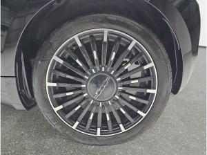 Fiat 500e ELEKTRO 42 KWH WINTERRÄDER BY BOCELLI NAVI KLIMA LED JBL APPLE/ANDROID LM17