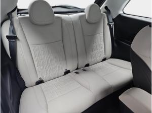 Fiat 500e ELEKTRO 42 KWH WINTERRÄDER BY BOCELLI NAVI KLIMA LED JBL APPLE/ANDROID LM17