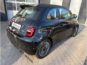 Fiat 500e Icon 118Ps 1. Hand 42kWh große Batterie