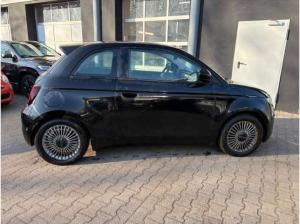 Fiat 500e Icon 118Ps 1. Hand 42kWh große Batterie