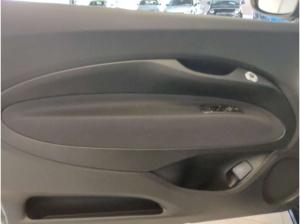 Fiat 500e Style-Paket Navi Kamera Keyless CarPlay DAB Tempom