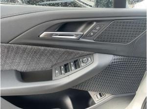 BMW 220 i Active Tourer + GARANTIE-bis-03.2030