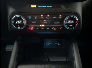 Ford Kuga ST-Line WiPa2*RFK*4xSHZ*ACC*PDC*DAB*