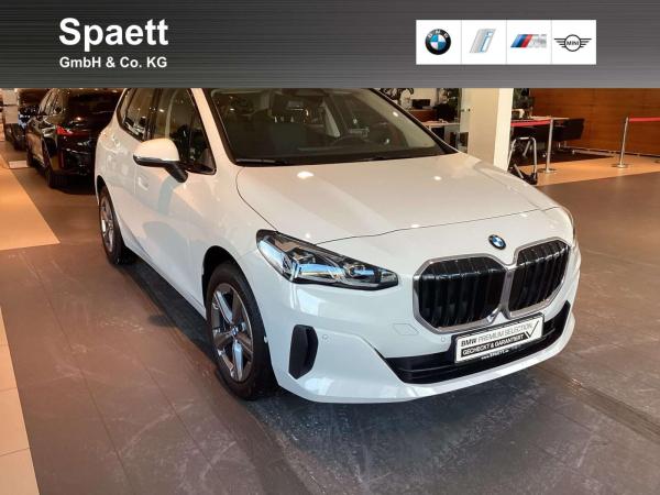 BMW 220 i Active Tourer DAB LED Komfortzg. AHK Shz