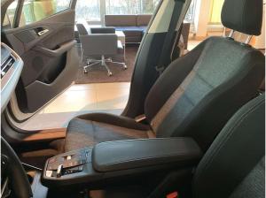 BMW 220 i Active Tourer DAB LED Komfortzg. AHK Shz