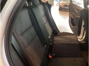 BMW 220 i Active Tourer DAB LED Komfortzg. AHK Shz