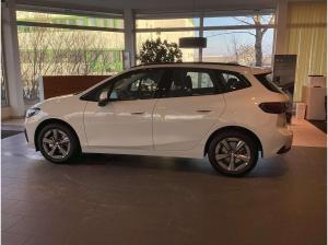 BMW 220 i Active Tourer DAB LED Komfortzg. AHK Shz
