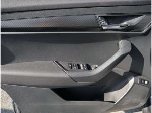 Skoda Karoq 1.5 TSI Sportline ACC*Pano*AHK*RFK*virtual