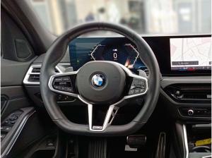 BMW 318 i Touring+M SPORTPAKET+LIVE COCKPIT PRO+ANH.KUPPLU