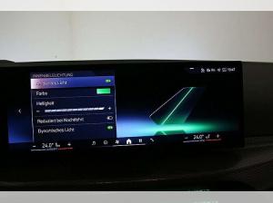 BMW 330 i xDr. AT M Sportpaket AHK ACC Park+ HuD HiFi