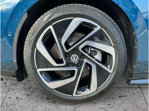 Volkswagen ID.7 Pro 210 kW 5JG+MATRIX+NAVI+ACC+AHK+HuD+20Z
