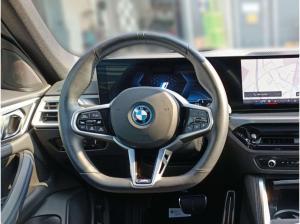 BMW i4 xDrive40 M SPORTPAKET+LIVE COCKPIT PRO+DR.ASS PRO