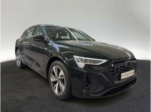 Audi Q8 e-tron Q8 S line e-tron 55 quattro virtual LED