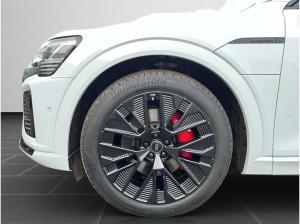 Audi Q8 e-tron Q8 e-tron Sportback 55 quattro S line NAVI B&O A
