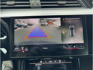 Audi Q8 e-tron 55 QU S-LINE MATRIX+NAV+HuD+AIR+PDC+21