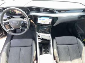 Audi Q8 e-tron Sportback S line 55 qu. Luft PANO HUD