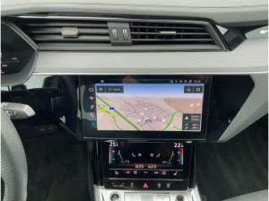 Audi Q8 e-tron 55 S-LINE MATRIX+NAV+HuD+B&O