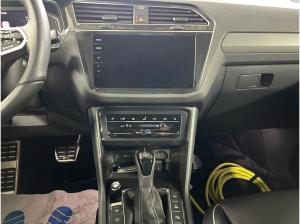 Volkswagen Tiguan ParkASSIST*NAVI*LEDER*BUSINESSPAKET*HAUSTÜRLIEFERUNG*SOFORT VERFÜGBAR