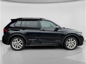 Volkswagen Tiguan ParkASSIST*NAVI*LEDER*BUSINESSPAKET*HAUSTÜRLIEFERUNG*SOFORT VERFÜGBAR