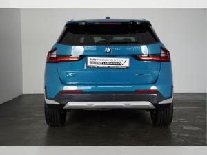 BMW X1 xDrive 23d xLine AHK,PGSD,360GRAD KAMERA,ACC,H/K SOUND,NAVI,LED-SW,el. SITZE,MASSAGESITZ