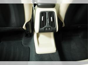 BMW X1 xDrive 23d xLine AHK,PGSD,360GRAD KAMERA,ACC,H/K SOUND,NAVI,LED-SW,el. SITZE,MASSAGESITZ