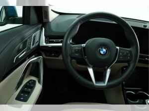 BMW X1 xDrive 23d xLine AHK,PGSD,360GRAD KAMERA,ACC,H/K SOUND,NAVI,LED-SW,el. SITZE,MASSAGESITZ