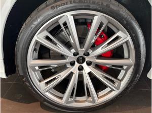 Audi Q8 TFSI e quattro Allradlenkung Optik-Paket Navi