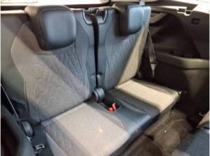 Volkswagen Tayron Life 1.5 eTSI 110kW DSG - HD-Matrix IQ.Drive Area View Navi AHK LM SHZ 7-Sitzer