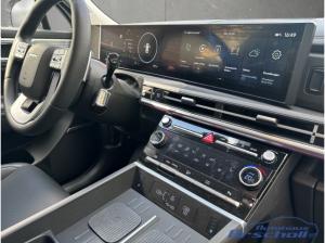 Hyundai SANTA FE 4WD 8Fach bereift Navi Leder Memory Sitze Soundsystem Niveau Digitales Cockpit