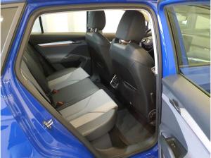 Skoda ENYAQ iV 50 109kW - Loft Navi Kamera LED DAB Einparkhilfe MFL LM Keyless