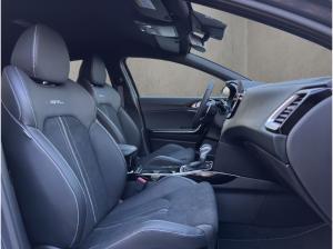 Kia Ceed 1.5 T-GDI DCT GT-line Leder-Paket, Technologie-Paket, Performance-Paket, Kia Logo Türprojektoren, Kofferraum-Heckprojektoren