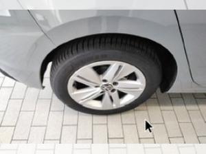 Volkswagen Golf VIII 1,5TSi Life R-Kamera Head-up Navi SideAssist ACC LED Sitzheiz.