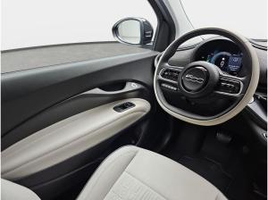 Fiat 500e CABRIO ELEKTRO 42 KWH BY BOCELLI NAVI KLIMA LED JBL APPLE/ANDROID LM17