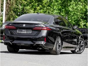BMW i5 eDrive40 MSport HUD ACC AHK RFK NAVI LED LM