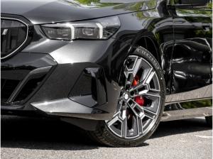 BMW i5 eDrive40 MSport HUD ACC AHK RFK NAVI LED LM