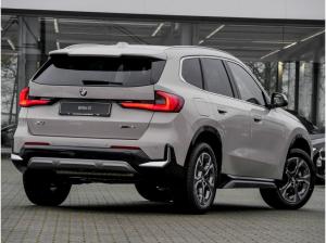 BMW X1 sDrive18i xLine HUD PANO ACC AHK RFK NAVI