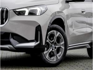 BMW X1 sDrive18i xLine HUD PANO ACC AHK RFK NAVI