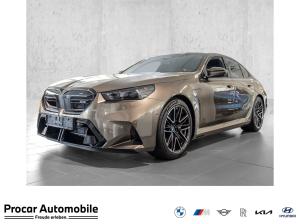 BMW M5 Limousine 0,5% Versteu. INIDIVIDUAL Ultimate Package AHK