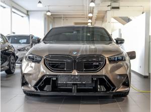 BMW M5 Limousine 0,5% Versteu. INIDIVIDUAL Ultimate Package AHK